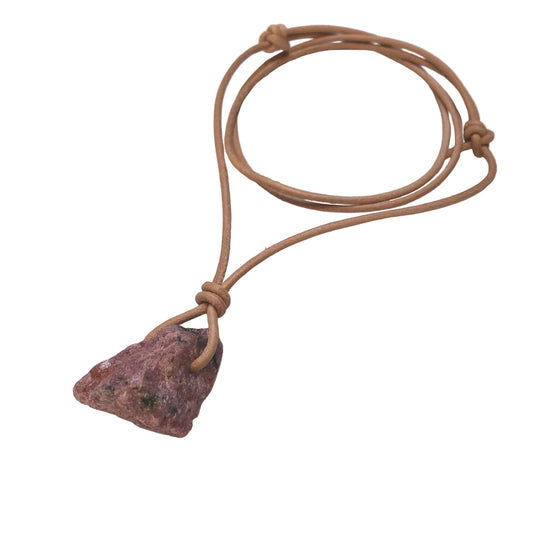Rhodonit Rohstein Kette Edelstein mit Lederband