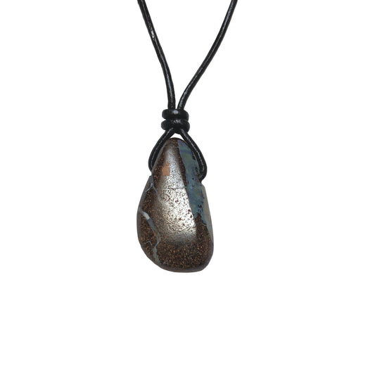 Boulder Opal Edelstein Kette mit Lederband