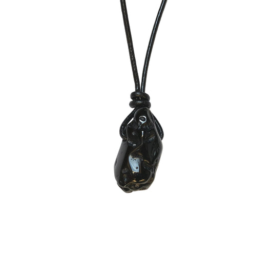 Tektit Edelstein Kette mit Lederband