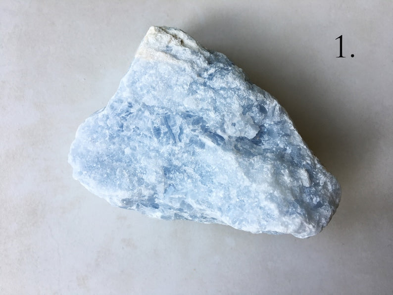 blauer Calcit Rohstein