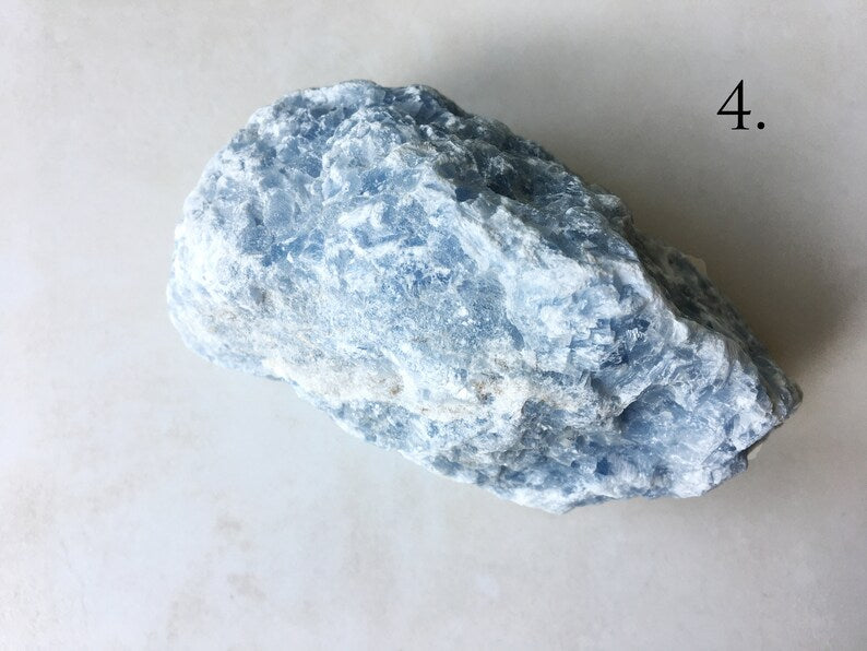 blauer Calcit Rohstein