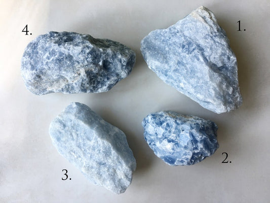 blauer Calcit Rohstein