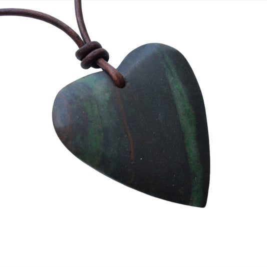 Jade Kette Edelstein mit Lederband
