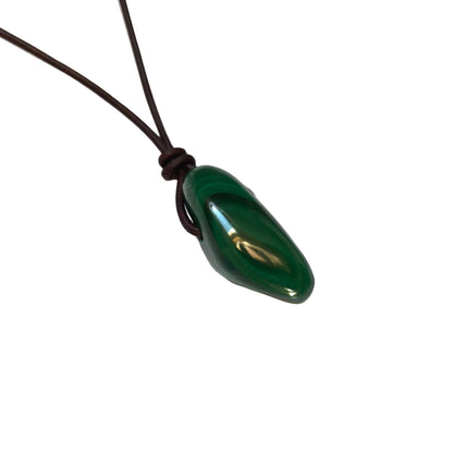 Malachit Edelstein Kette mit Lederband