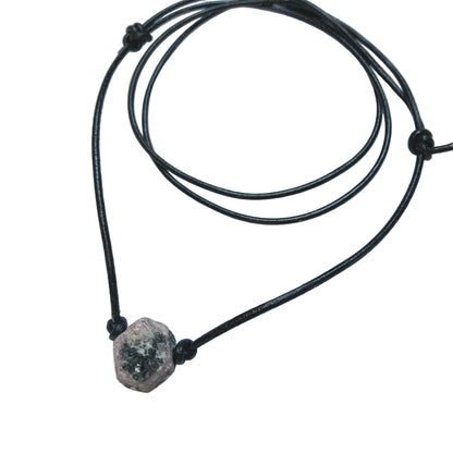 Rubin Kristall Kette Edelstein mit Lederband