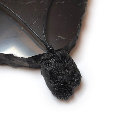 Tektit Anhänger Edelstein Kette mit Baumwollband