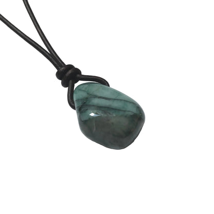Smaragd Edelstein Kette mit Lederband