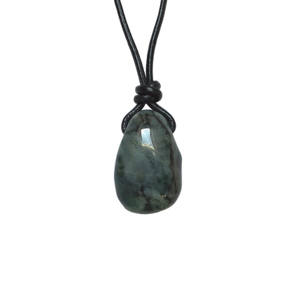 Smaragd Edelstein Kette mit Lederband
