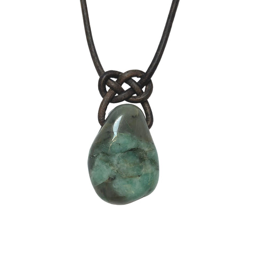 Smaragd Edelstein Kette mit Lederband