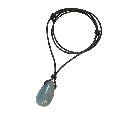 Aquamarin Edelstein Kette mit Lederband