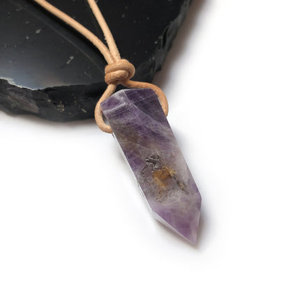 Amethyst Kristall Spitze Edelstein Kette mit Lederband