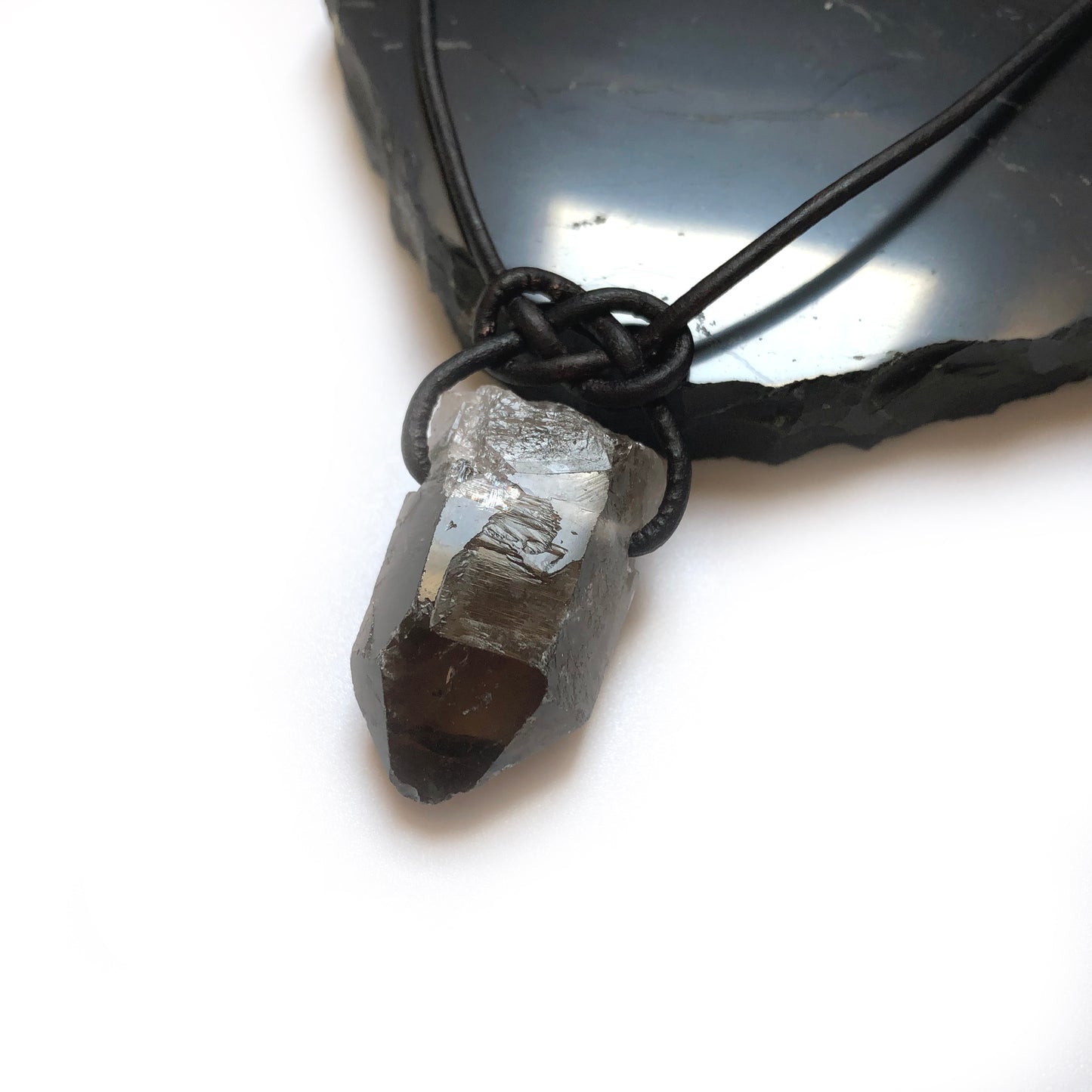 Rauchquarz Kristall Spitze Edelstein Kette mit Lederband