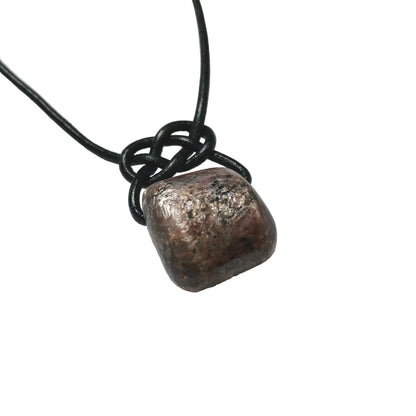 Rubin Edelstein Kette mit Lederband