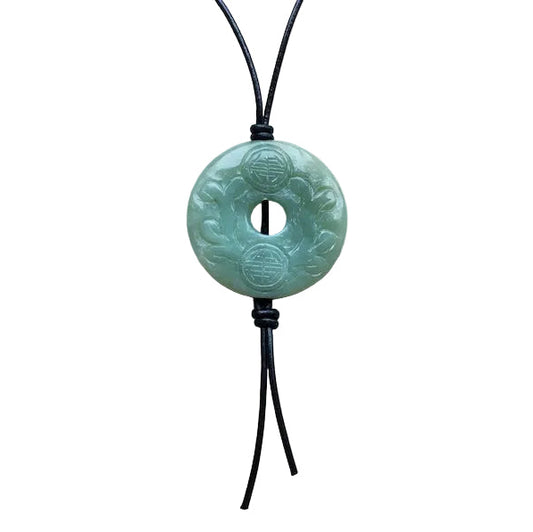 Serpentin Donut graviert Edelstein Kette mit Lederband