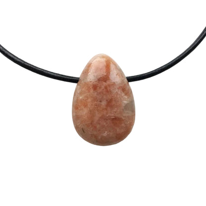 Sonnenstein Edelstein Kette mit Lederband