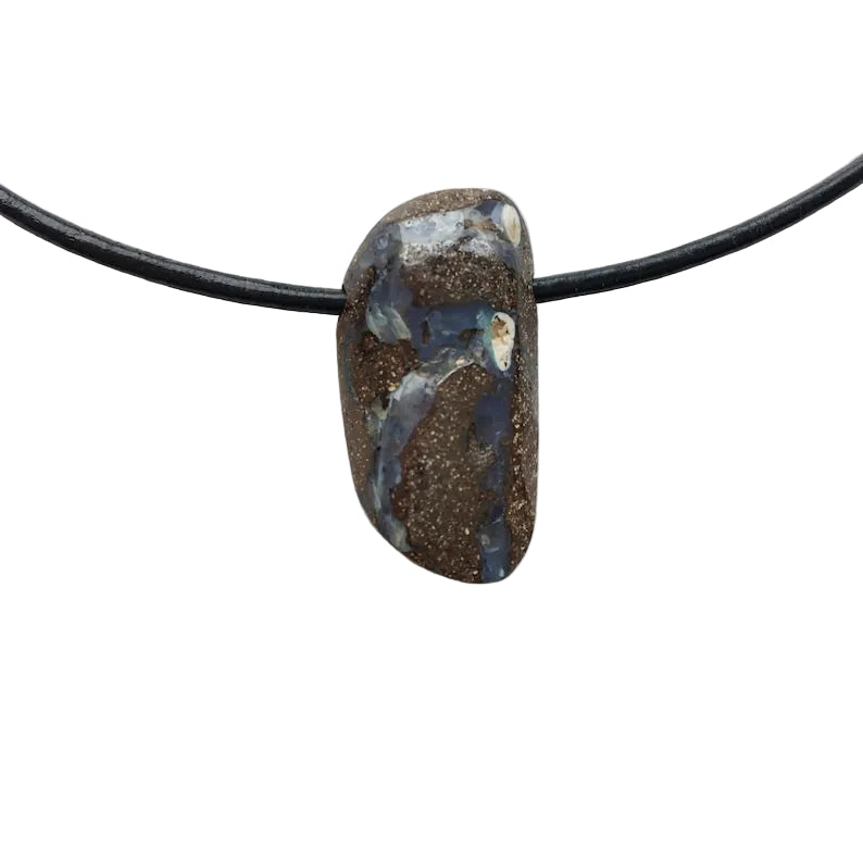 Boulder Opal Edelstein Kette mit Lederband