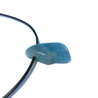 Aquamarin Edelstein Kette mit Lederband