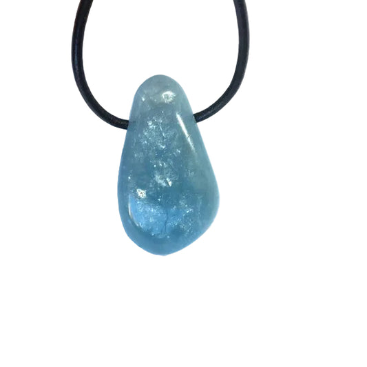 Aquamarin Edelstein Kette mit Lederband