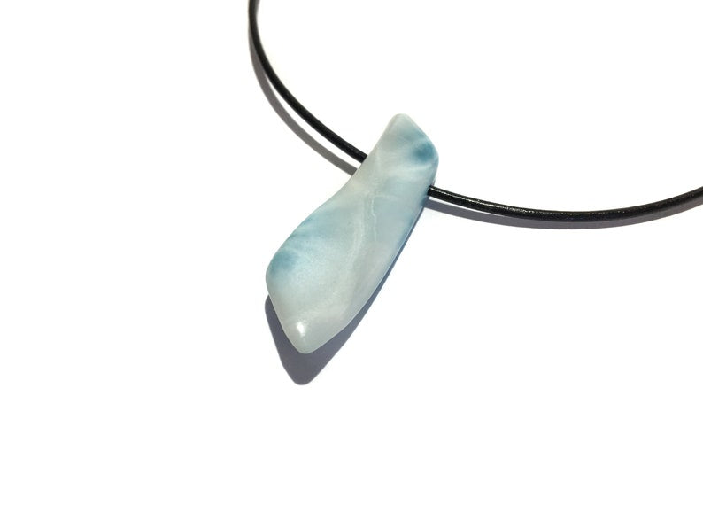 Larimar Edelstein Kette mit Lederband