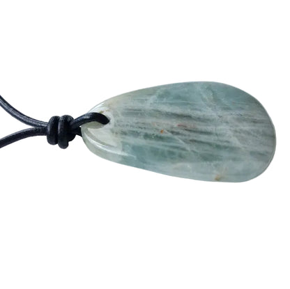 Aquamarin Edelstein Kette mit Lederband