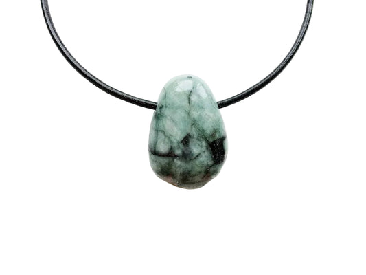 Smaragd Edelstein Kette mit Lederband