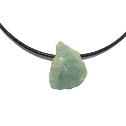 Aquamarin Rohstein Kette Edelstein mit Lederband