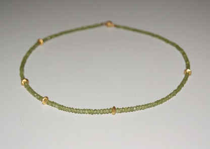 Peridot Collier mit Gelbgold